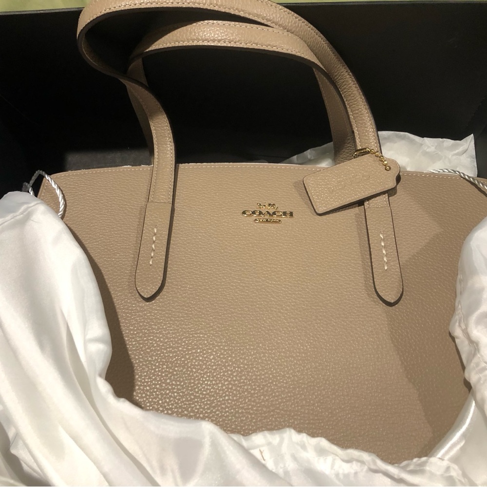 Coach BRAND NEW W/ TAGS/DUST BAG/BOX Charlie Carryall Leather Handbag (Beige)